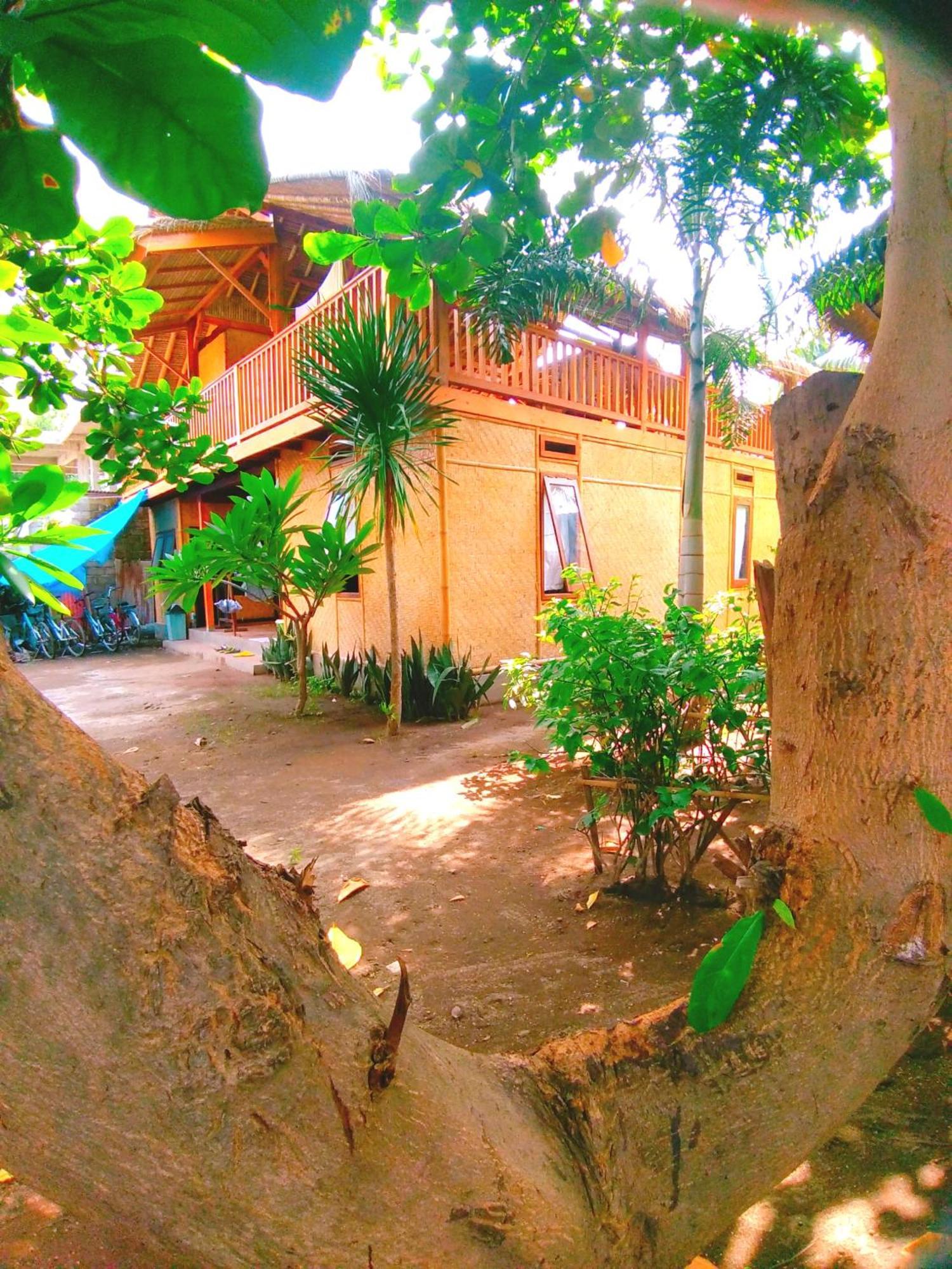 Lima Bintang Hotel Gili Trawangan Luaran gambar